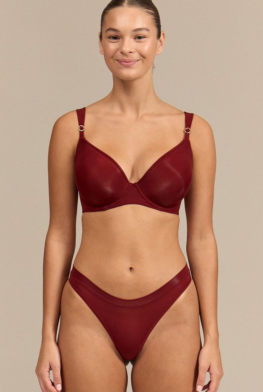 Thong - Wine in the Library (Bundle)